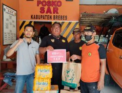 Alfa Mart Apresiasi Dedikasi Tim SAR Brebes dengan Bantuan Logistik