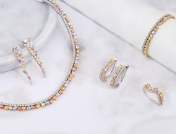 Sambut Imlek 2025, Diamond Pavilion Luncurkan Koleksi Terbarunya Yellow & Pink