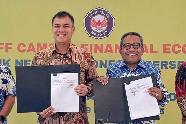 BNI dan UHO melakukan Penandatanganan Perjanjian Kerja Sama (PKS) Campus Financial Ecosystem dan PKS BNIdirect Receivables sebagai pilihan sarana dalam melakukan pembayaran UKT bagi mahasiswa serta solusi pembayaran bagi Program Beasiswa Profesi Guru (Foto/BNI)