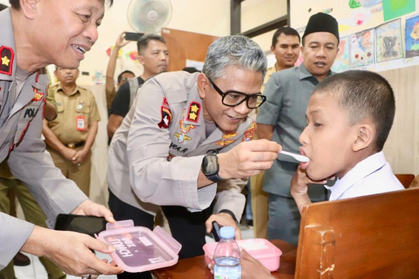 Kapolres Trenggalek AKBP Indra Ranudikarta