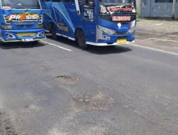 Jalan Berlubang dan Minim Penerangan di Jalur Mudik Brebes Jadi Sorotan Warga