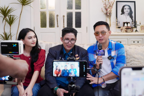 Terjun Nyanyi, Firdaus Oiwobo Tantang Vicky Prasetyo lewat Single, 'Rasa' yang diproduseri Hizrah Bacan