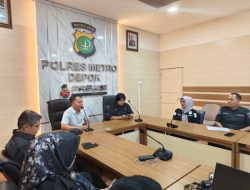 PWI dan IJTI Beri Pelatihan Kehumasan Jajaran Polrestro Depok
