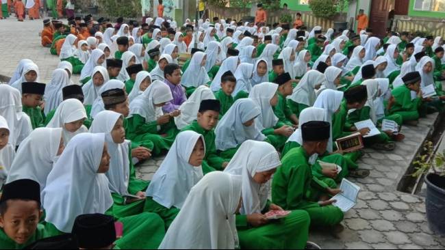 Kementerian Agama menargetkan BOP RA dan BOS Madrasah cair sebelum Lebaran atau Idulfitri 1446 H. (Sumber: Kemenag)