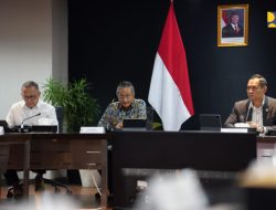 Menteri PU Pastikan Proyek Tanggul Laut Dilanjutkan
