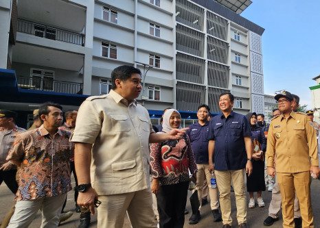 Menteri Perumahan dan Kawasan Permukiman (PKP) Maruarar Sirait geram menemukan adanya 5 tower dari 10 tower Rusun yang selesai dibangun pada 2022 hingga saat ini tidak dihuni secara optimal (Beritakota.id)
