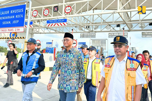 Sambut Arus Balik Lebaran 2025, Menteri Dody Tinjau Jalan Tol Fungsional Gending-Kraksaan-Paiton (Dok/Kementerian PU)