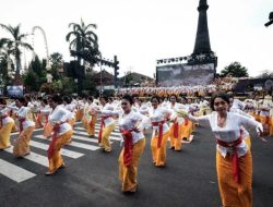 Ribuan Penari Sukseskan Gelaran Festival Solo Menari 2025