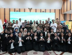 55 Mahasiswa Perawat Universitas Binawan Berangkat Ke Austria