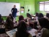 Karabha Digdaya Gelar Sehari Mengajar dan Donasi Buku