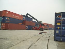 KAI Logistik Kelola 7,7 Juta Ton Barang Hingga April 2025 untuk Kelancaran Distribusi Nasional