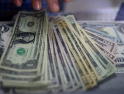 Dolar AS Menguat, Poundsterling Turun Atas Pemangkasan Suku Bunga