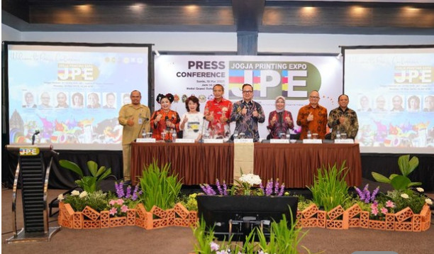 , Krista Exhibitions menyelenggarakan Jogja Printing Expo 2025 yaitu pameran industri percetakan pertama yang diselenggarakan di Yogyakarta. Pameran ini akan berlangsung pada 21–24 Mei 2025 di Jogja Expo Center (JEC) (Foto/Krista Exhibitions)