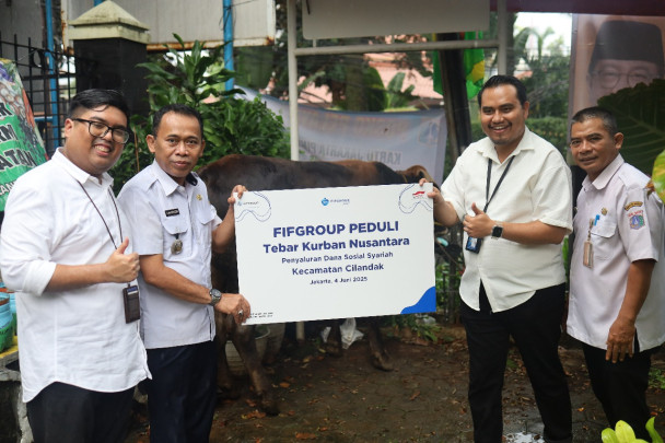 PT Astra International Tbk dan bagian dari Astra Financial, kembali menyelenggarakan program tahunan FIFGROUP Peduli Tebar Kurban Nusantara.