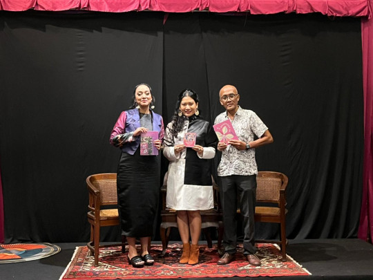drg. Hardini Dyah Astuti, Sp.Perio, yang lebih dikenal dengan nama pena Hadania, secara resmi membuka pameran tunggalnya bertajuk "39 is 0" hari ini (18/6) di Galeri Cemara 6, Menteng, Jakarta.