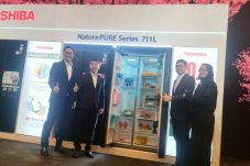 Disahkan MURI, Ini Kulkas 4 Pintu Terbesar