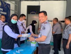 Sinergi Lapas Brebes dan BNN Kota Tegal Gelar Tes Urine untuk Petugas dan Warga Binaan