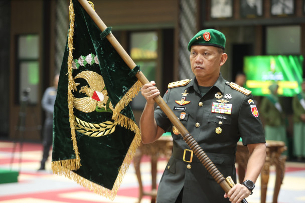 Pangdam IV/Diponegoro, Mayjen Achiruddin