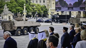 Presiden Republik Indonesia, Prabowo Subianto menghadiri Parade Militer Bastille Day 2025 di Place de la Concorde, Paris, Prancis, pada Senin, 14 Juli 2025, sebagai tamu kehormatan (Foto/Setkab)