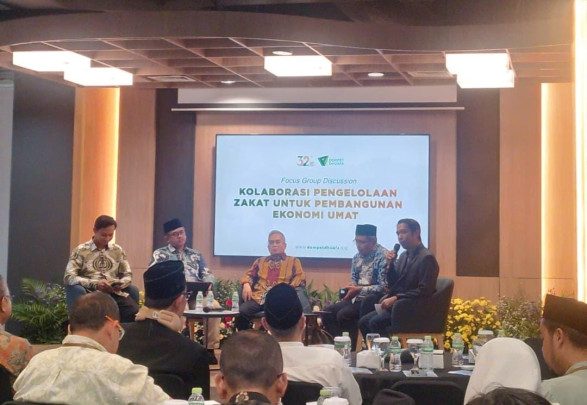 Dompet Dhuafa (DD) mengadakan Focus Group Discussion (FGD) bertema “Kolaborasi Pengelolaan Zakat untuk Pembangunan Ekonomi Umat” di Sasana Budaya, Gedung Filantropi Dompet Dhuafa, Ragunan, Jakarta Selatan, Selasa (1/7/2025). (Beritakota.id/Herman Effendi)