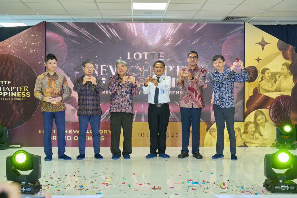 PT Lotte Indonesia hari ini meresmikan pabrik baru berteknologi tinggi untuk produk andalannya, Lotte Choco Pie, di Cikarang, Jawa Barat.