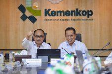 Foto kiri ke kanan: Menteri Koperasi Budi Arie Setiadi dan Wamenkop Ferry Juliantono (Kemenkop)