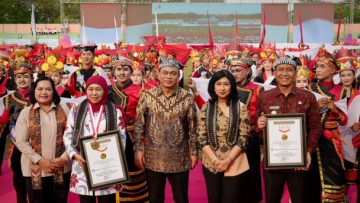 Menteri Koperasi (Menkop), Budi Arie Setiadi, memberikan dukungan penuh terhadap Provinsi Jawa Timur yang menjadikan pembentukan Koperasi DesaKelurahan (KopdesKel) Merah Putih sebagai prioritas utama