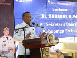 Tahroni Ajak Kontraktor Lokal Perkuat Peran dalam Pembangunan Brebes