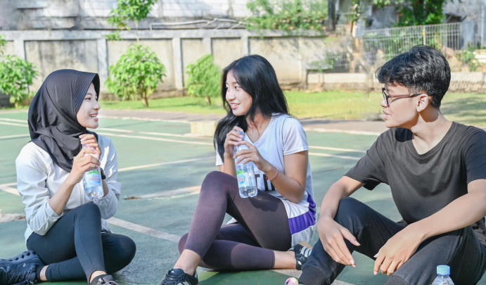 Le Minerale, merek air minum dalam kemasan (AMDK) asli Indonesia, berhasil memperoleh penghargaan Gold untuk kategori Mineral Water Brand dalam ajang Marketeers Youth Choice Award 2025.