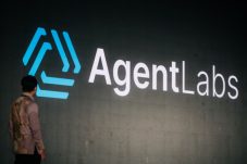 Conversa 5.0 Elevate Every Customer Experience With AI Agent presented by Qiscus