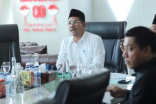 Foto Dirjen Bimas Islam Abu Rokhmad