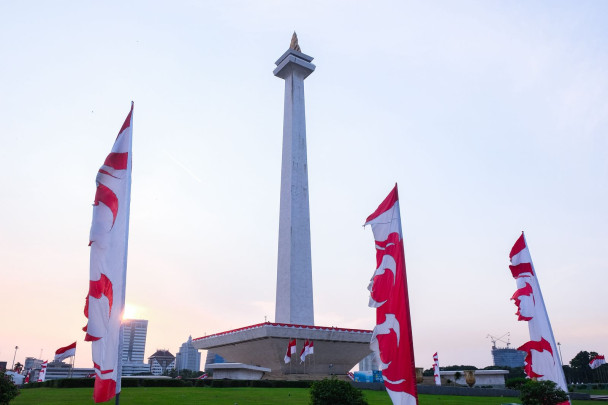 HUT RI ke-80 di Lapangan Silang Monas