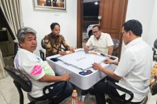 Menhut Raja Juli Antoni, Menteri P2MI Abdul Kadir Karding, Wakil Ketua Umum Dewan Pengurus Nasional Pordi, Andi Rukman Nurdin Karumpa dan pengusaha Azis Wellang. (Foto: Tempo)