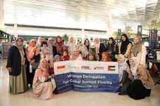 Perwakilan Adara Relief Internasional tiba di Bandara Carthage, Tunisia, pada Minggu (31/8).