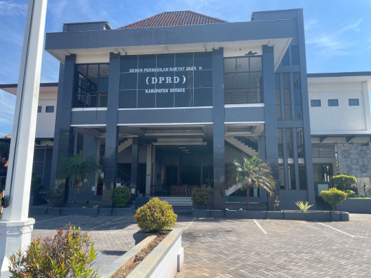 Foto : Gedung DPRD Kabupaten Brebes
