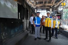 Tinjau Gerbang Tol Pejompongan dan Halte TransJakarta, Kementerian PU Dukung Percepatan Pemulihan Fasilitas Publik