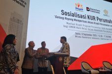 Menteri PKP Gandeng Danantara dan KADIN Indonesia Sosialisasi KUR Perumahan