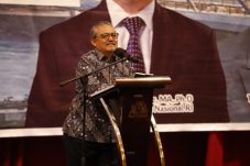 Kepala Perpustakaan Nasional Republik Indonesia (Perpusnas), E. Aminudin Aziz