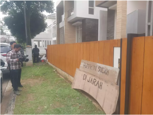 Rumah yang diduga milik Nafa Urbach (Dok: Beritasatu.com/Rikhi Ferdian)