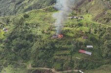 KKB Bakar SMP Negeri Kiwirok, Satgas Ops Damai Cartenz Amankan Desa Sekitar
