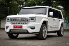 Mobil Maung MV3 Garuda Limousine buatan PT Pindad. (Dok. PT Pindad)