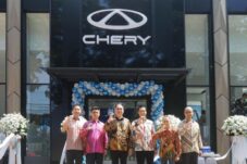 Grand Opening Dealer Chery Wonder Pajajaran