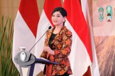 Kepala Eksekutif Pengawasan Perilaku Usaha Jasa Keuangan, Edukasi, dan Perlindungan Konsumen OJK, Friderica Widyasari Dewi