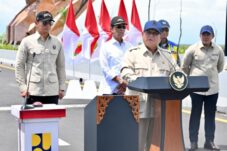 Presiden Prabowo Subianto meresmikan Jembatan Kabanaran di Kabupaten Bantul, Daerah Istimewa Yogyakarta, Rabu (19/11/2026) (Foto:Setpres)