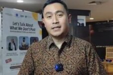 Dr. Ray Wagiu Basrowi