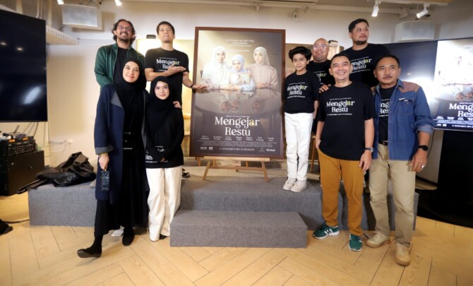 Peluncuran Trailer, Poster dan Soundtrack Terbaru Film Mengejar Restu