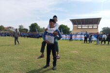 Momen Nazar Dua Pegawai Jadi Sorotan di Pelantikan 4.365 ASN PPPK Paruh Waktu Brebes