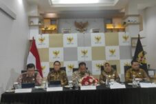Menjaga Hak di Tengah Deru Digital: Catatan Akhir Tahun BPKN