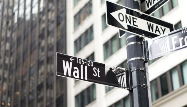 Emas Memimpin, Wall Street Bertahan, dan Kepercayaan Pasar Menguat Menjelang 2026