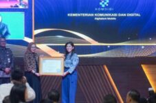 Penghargaan OPSI KIPP untuk Komdigi, Digitalisasi Layanan Kian Nyata
